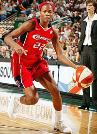 Sheryl Swoopes, баскетболистка NBA, совершила смелый камин-аут в 2005 году. Фото Jeff Reinking